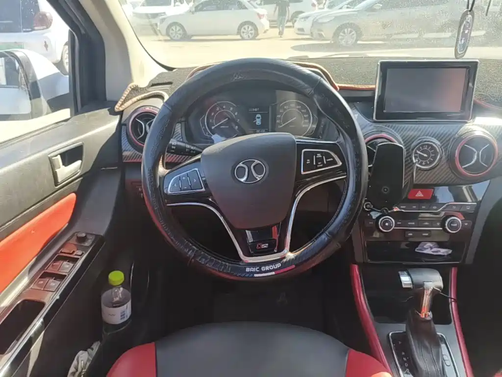 BAIC Senova X25 — миниатюра 11