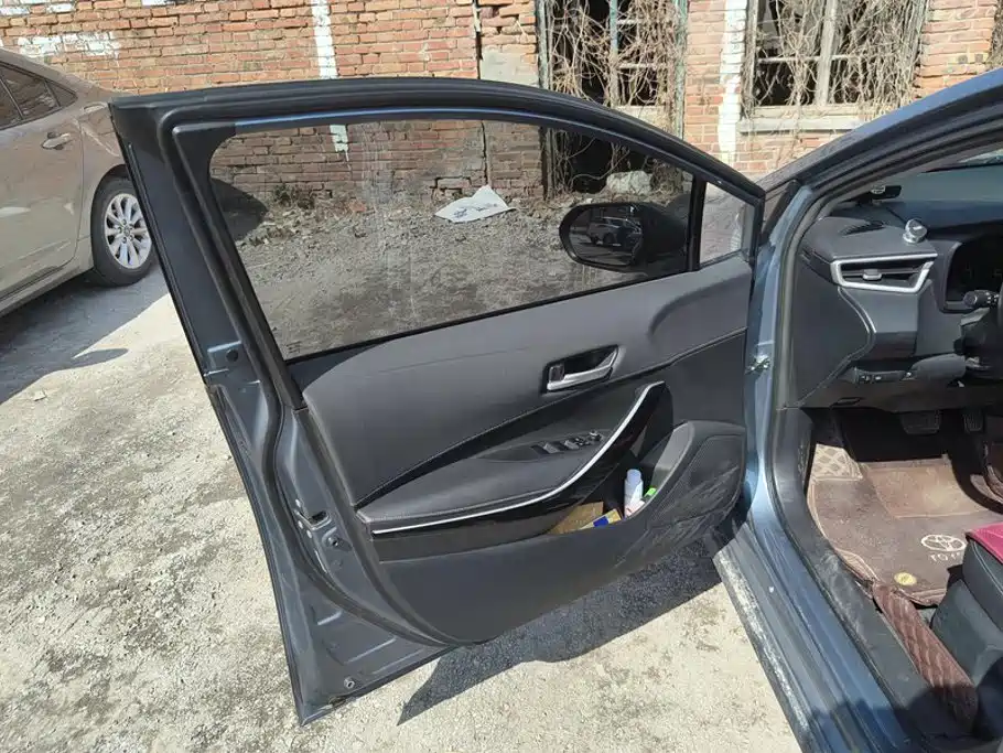 Toyota Corolla — миниатюра 7