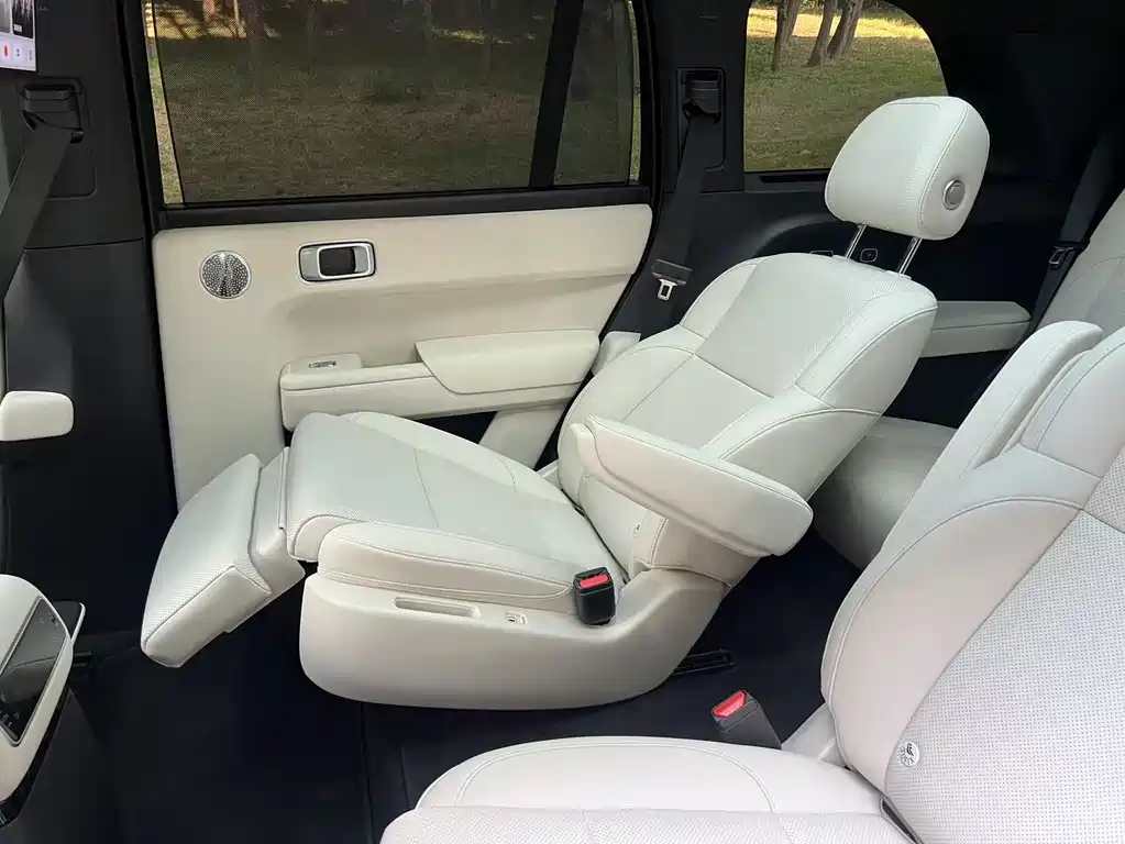 Li Auto Li L9 — миниатюра 14