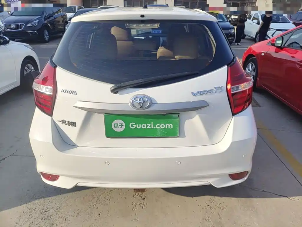 Toyota Vios FS — миниатюра 6