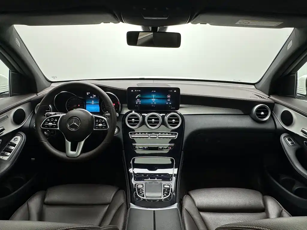 Mercedes-Benz GLC — миниатюра 9