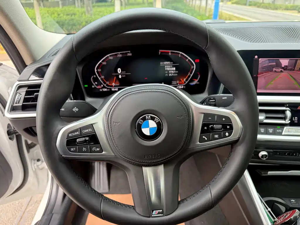 BMW 3 Series — миниатюра 24