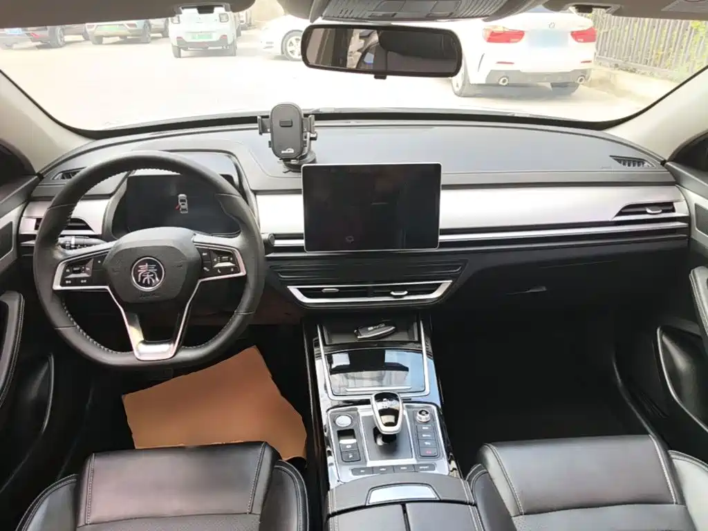 BYD Qin Pro NEV — миниатюра 10