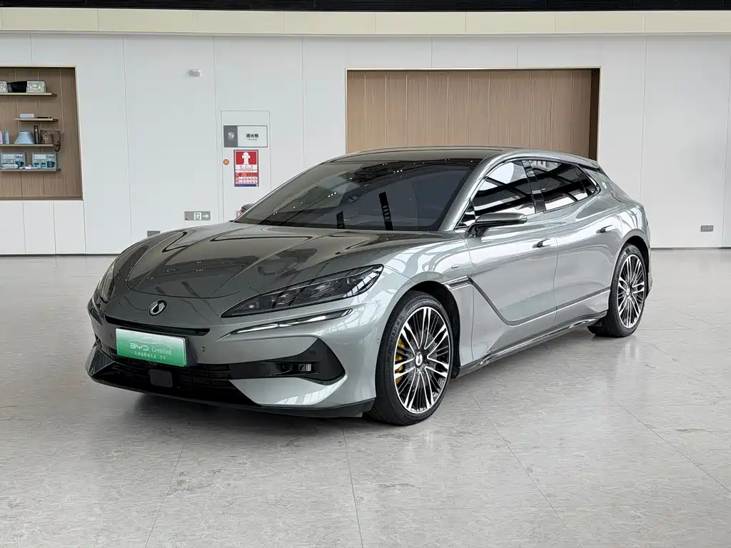 Denza Denza Z9GT 2024