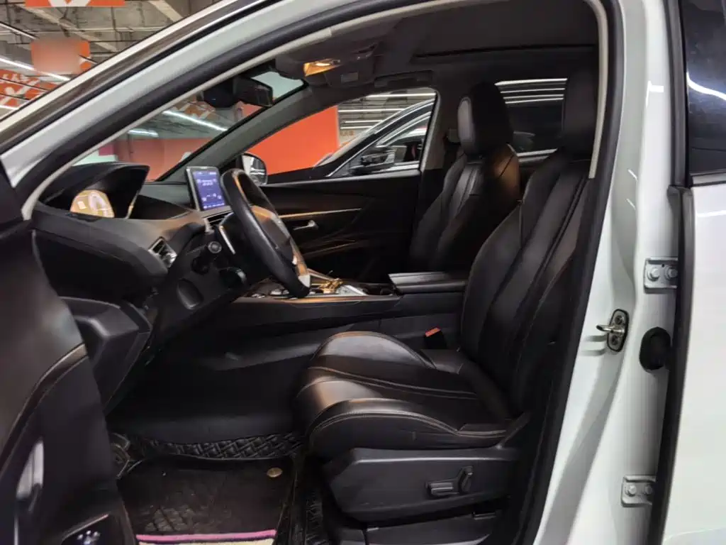Peugeot 4008 — миниатюра 15