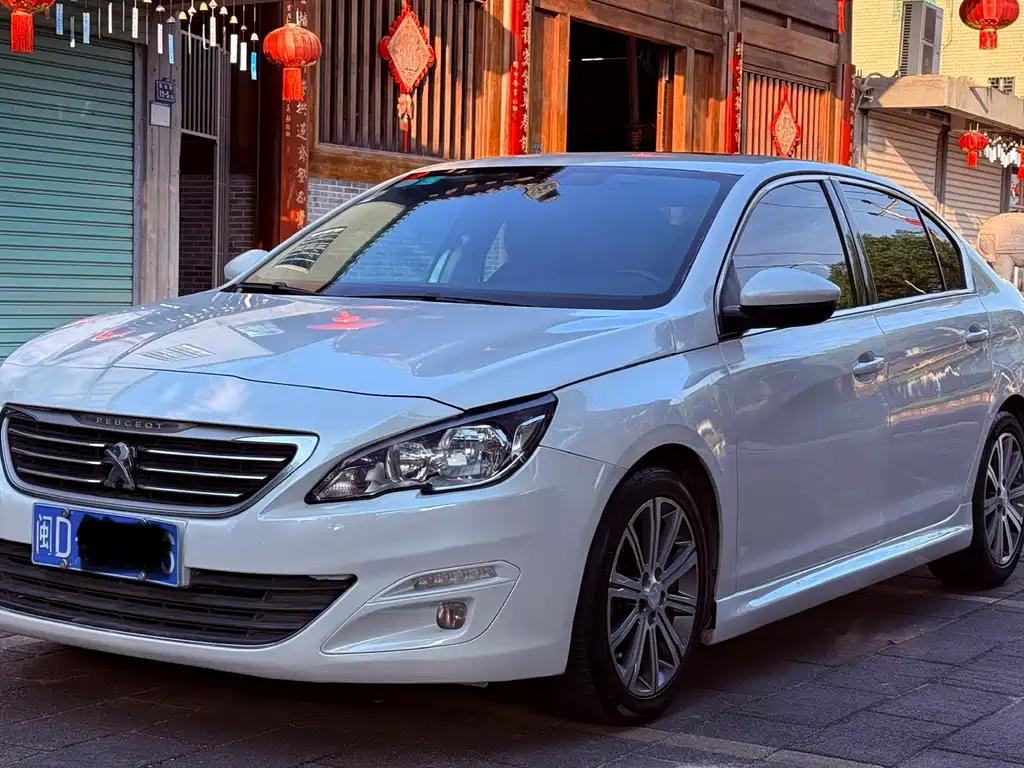 Peugeot 408