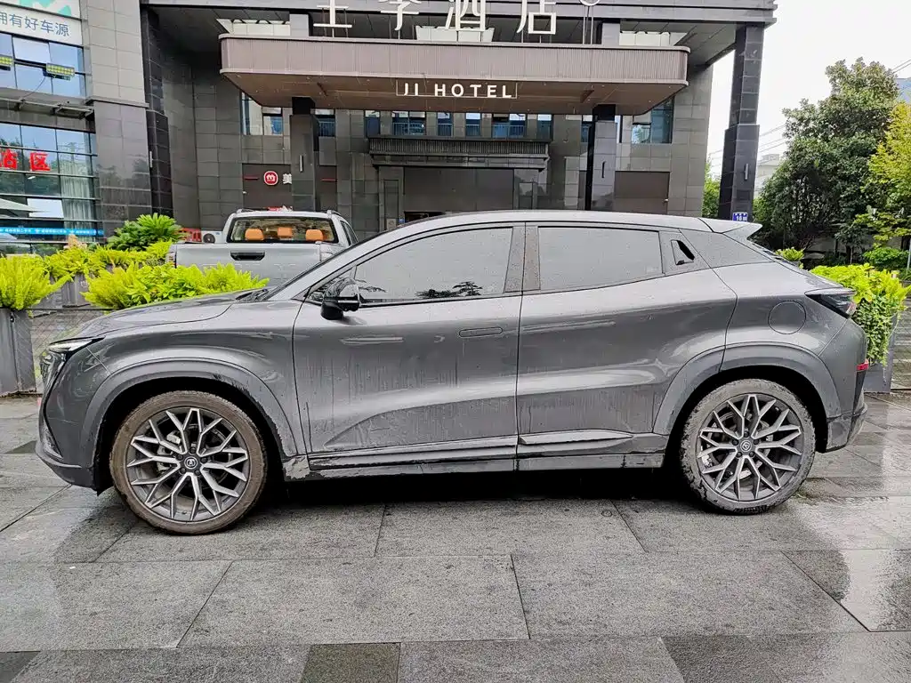 Changan UNI-T — миниатюра 3
