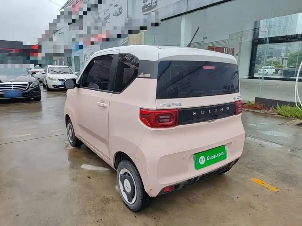 Wuling MINIEV — миниатюра 5