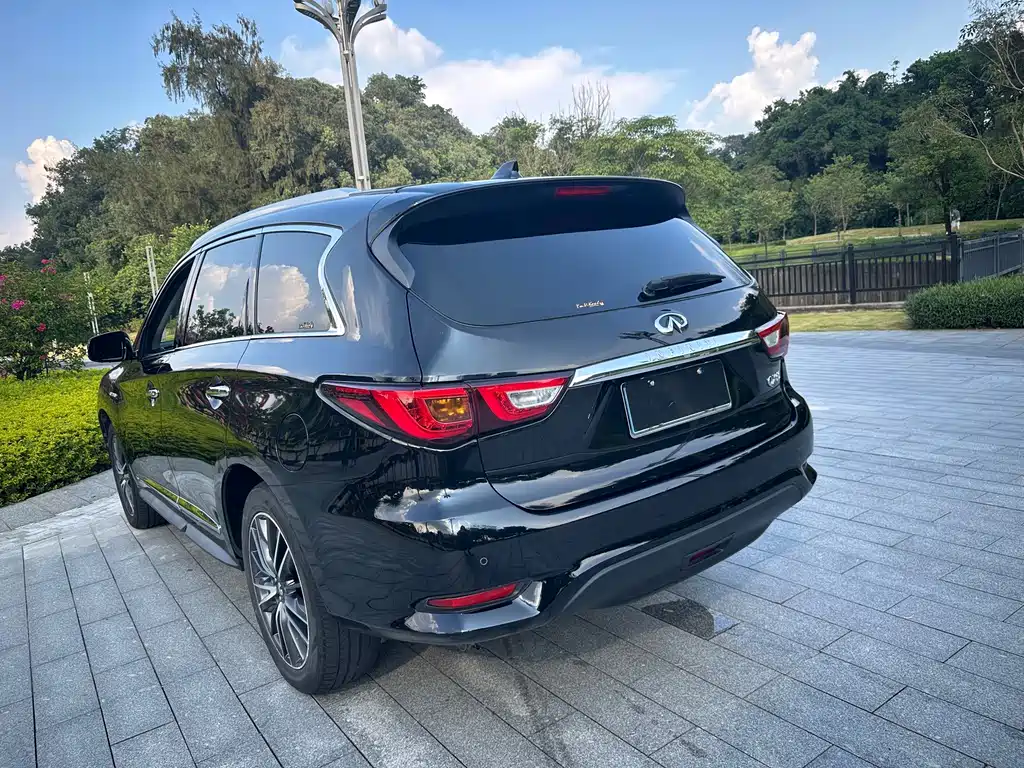 Infiniti QX60 (Import) — миниатюра 12
