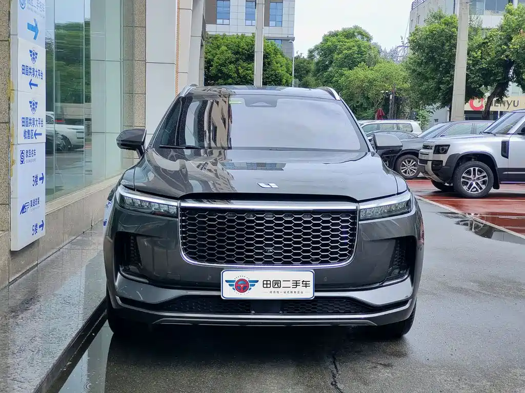 Li Auto Li ONE — миниатюра 2