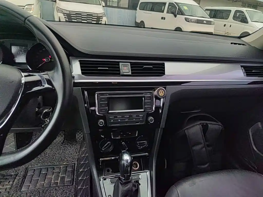 Volkswagen Bora — миниатюра 9