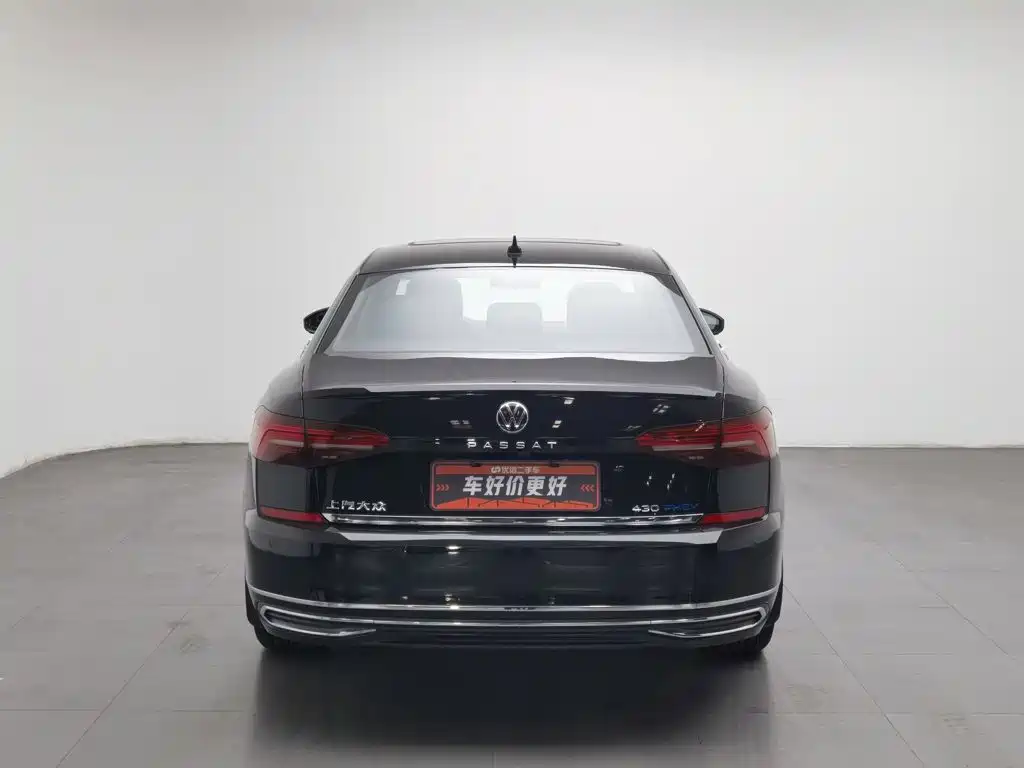 Volkswagen Passat PHEV — миниатюра 4