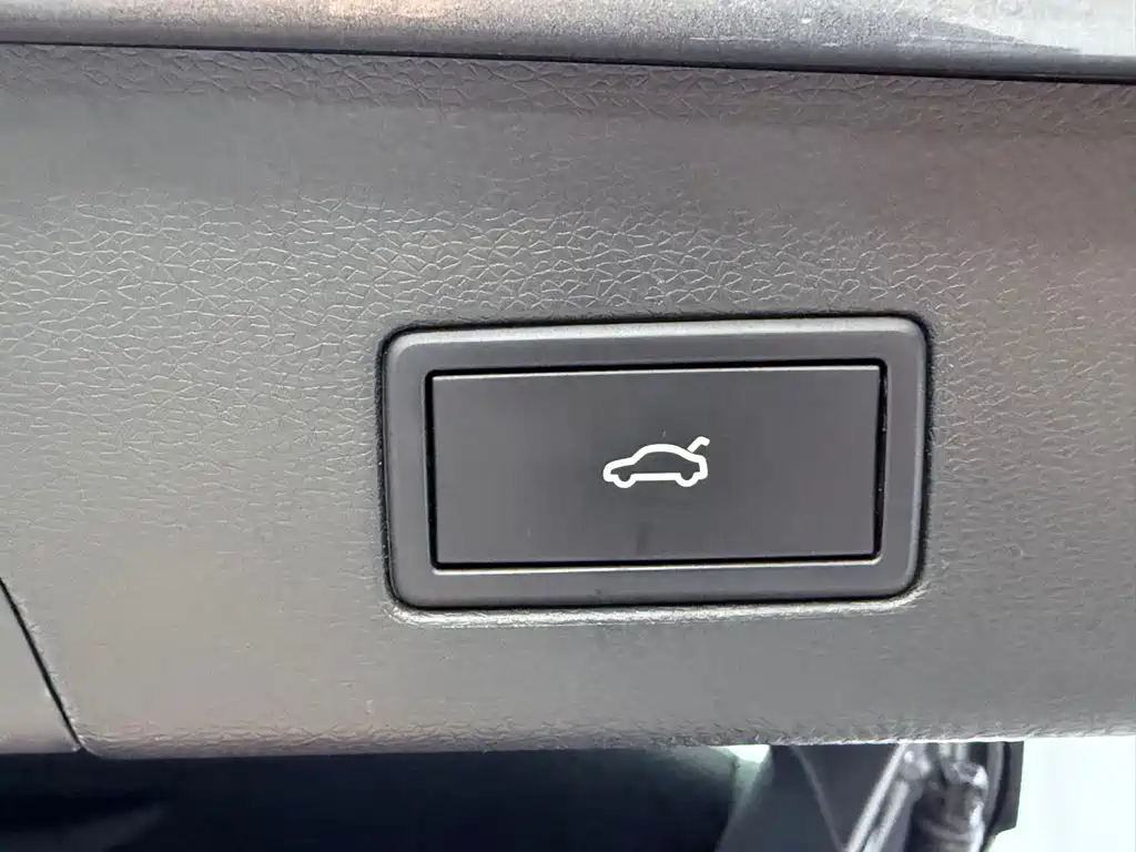 Volkswagen ID.4 X — миниатюра 15