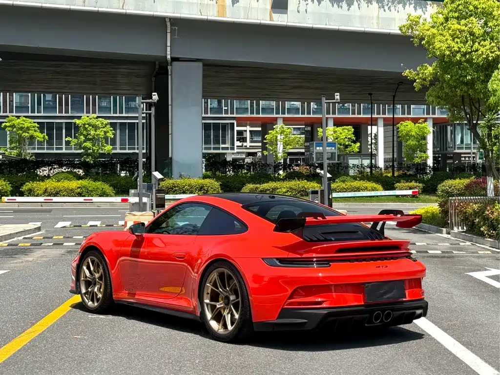 Porsche 911 2021 GT3