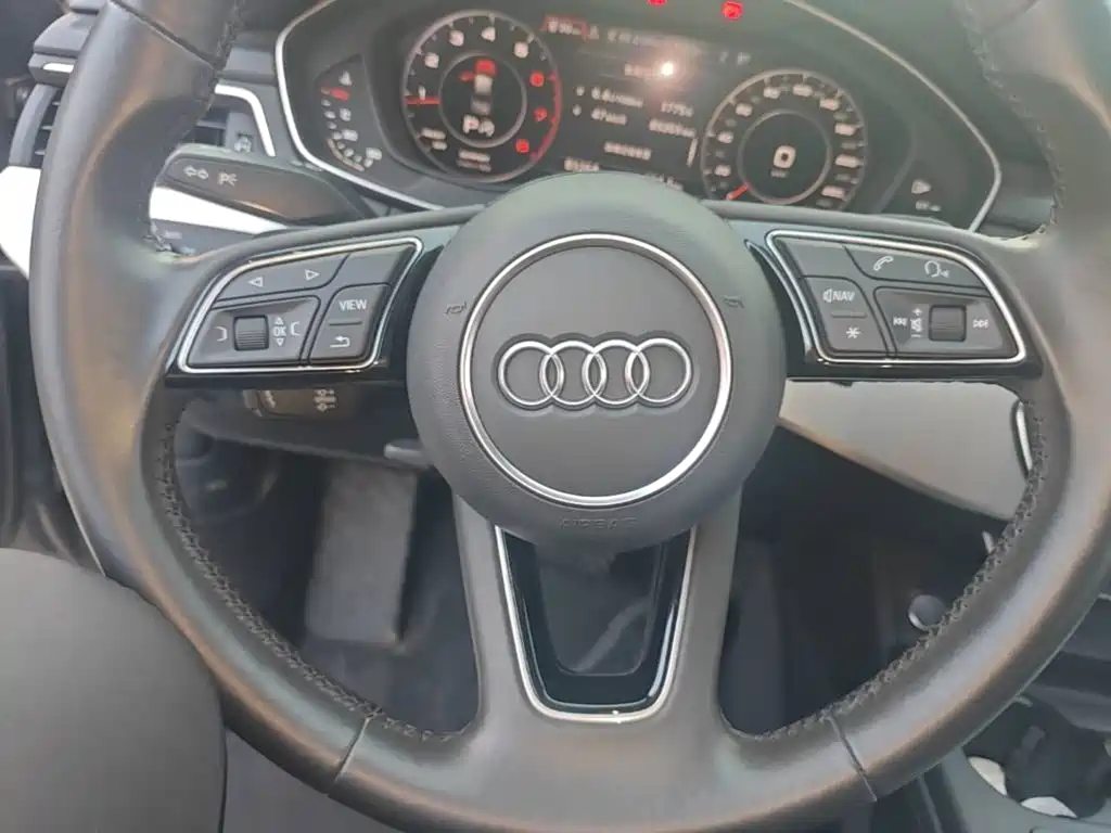 Audi A4L — миниатюра 11
