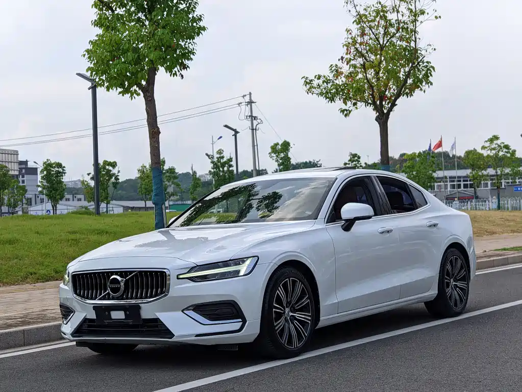 Volvo S60
