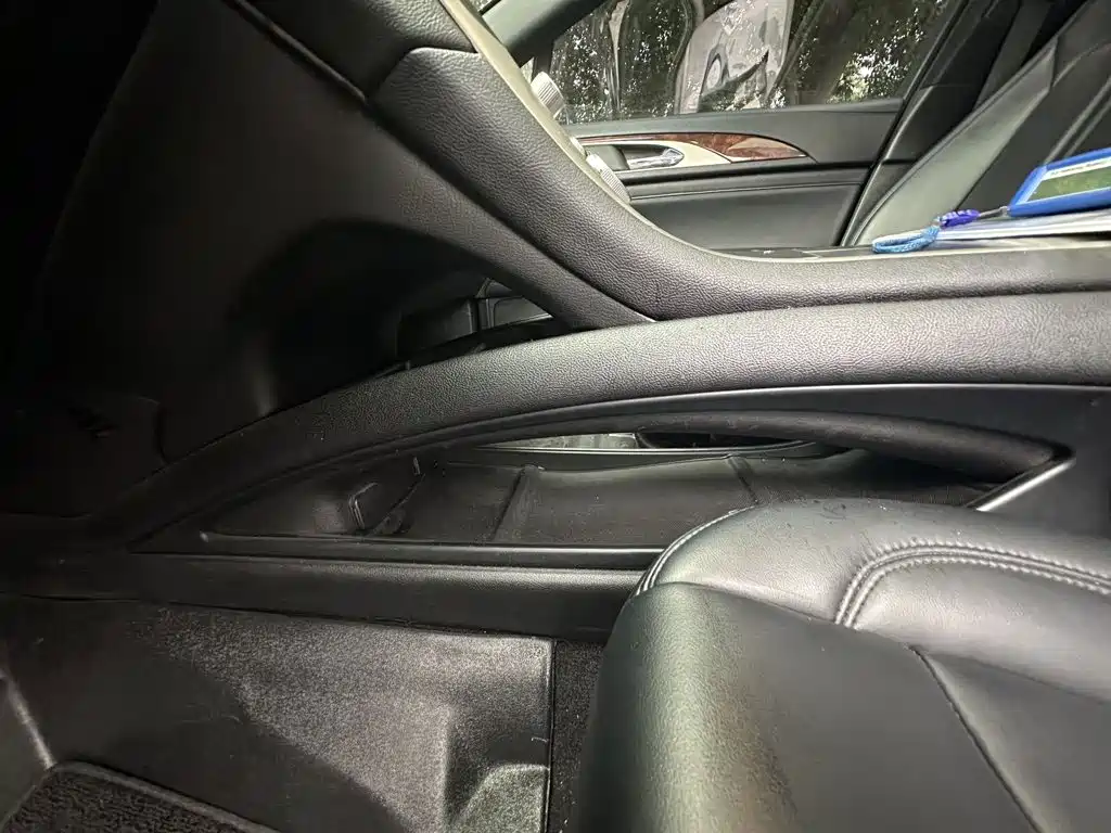 Lincoln MKZ — миниатюра 11
