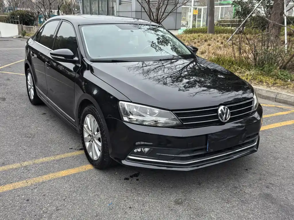 Купить Volkswagen Sagitar