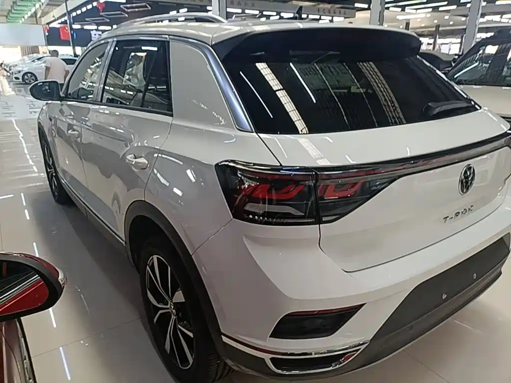 Volkswagen T-Roc — миниатюра 5