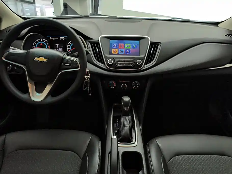 Chevrolet Cavalier — миниатюра 12