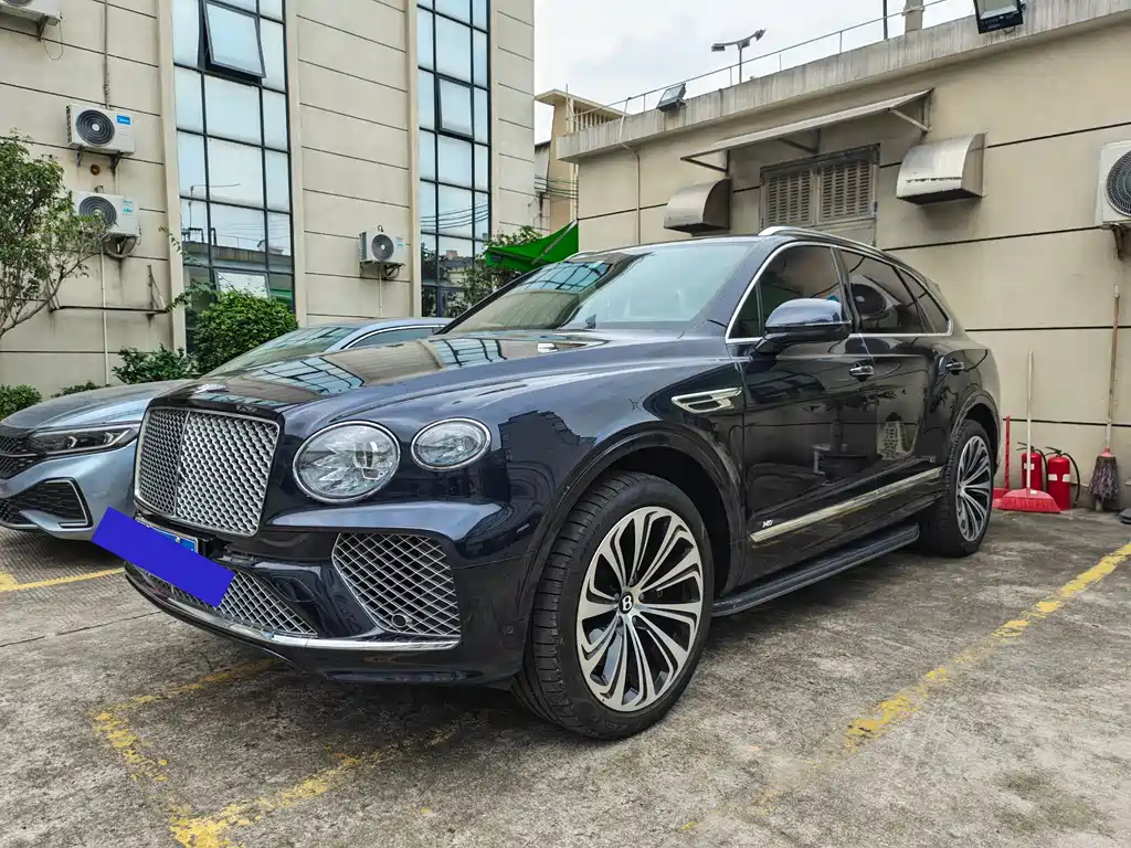 Bentley Bentayga 2023