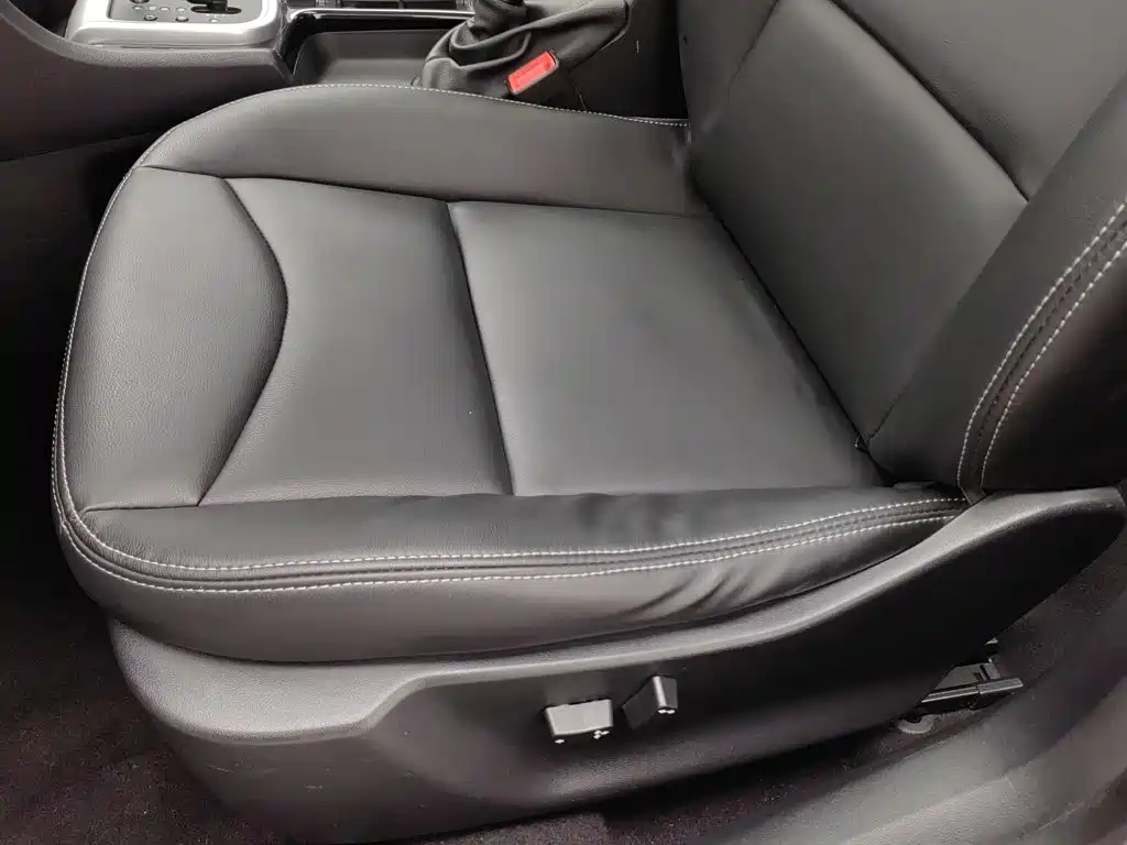 Citroen C4L — миниатюра 20