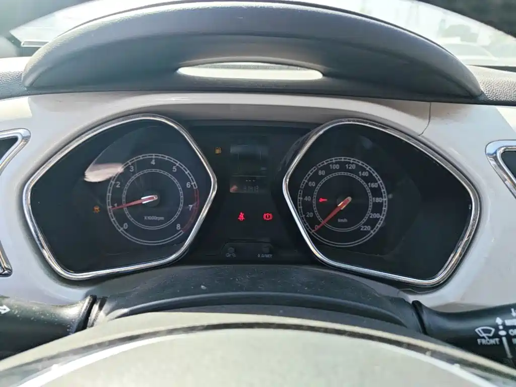 JAC Refine S2 — миниатюра 12