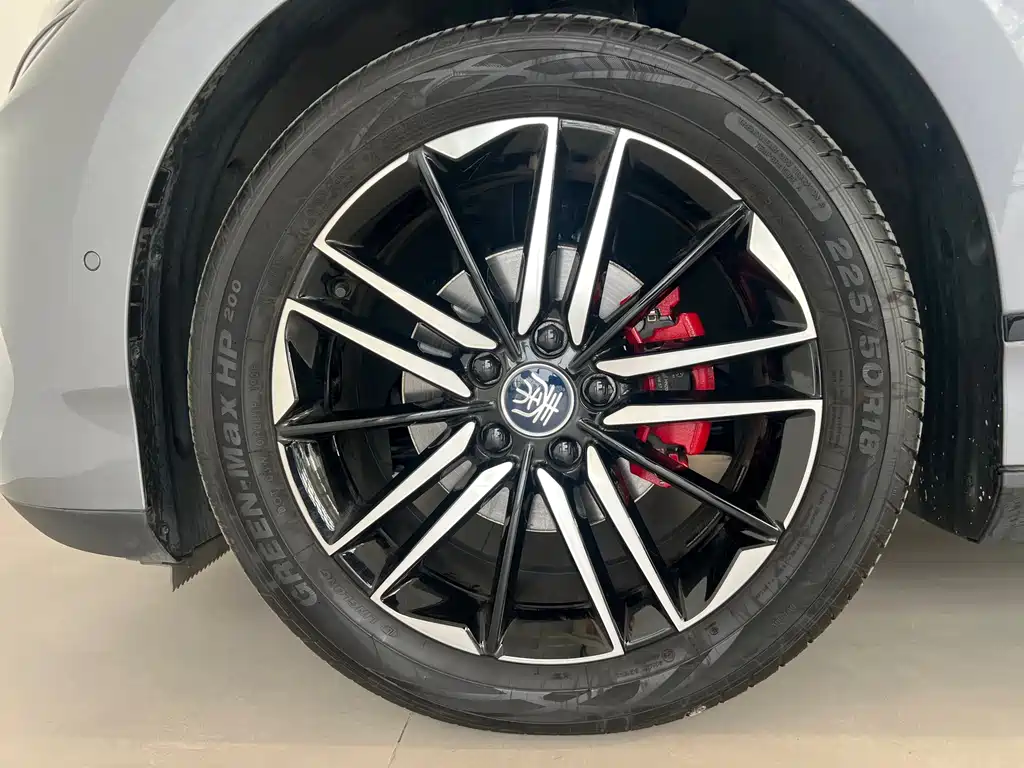 BYD Qin L — миниатюра 14