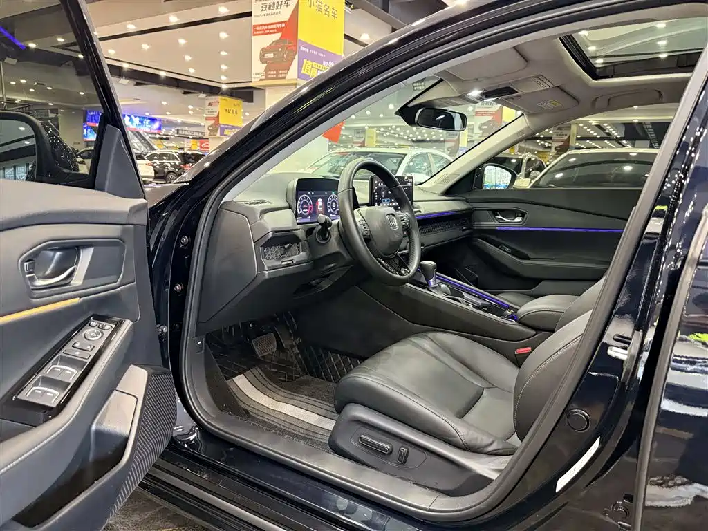 Honda Accord — миниатюра 4