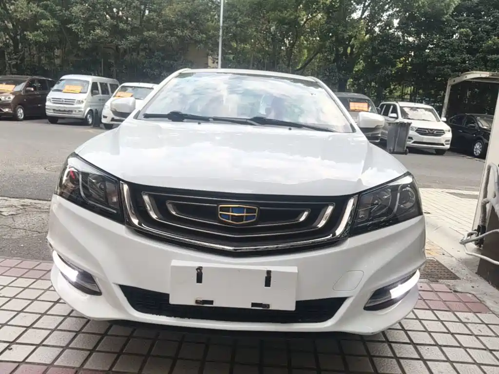 Geely Emgrand — миниатюра 3