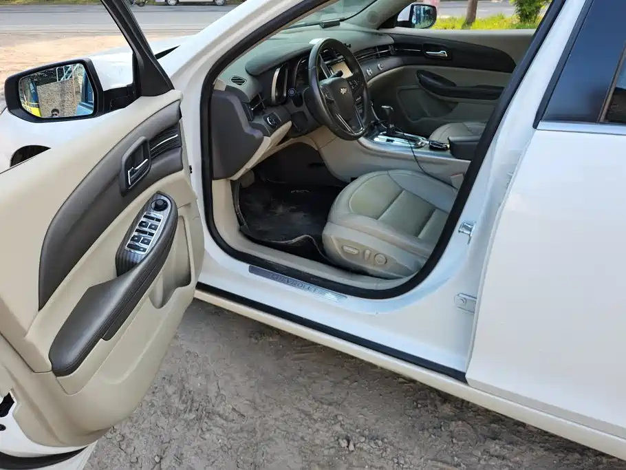 Chevrolet Malibu — миниатюра 9