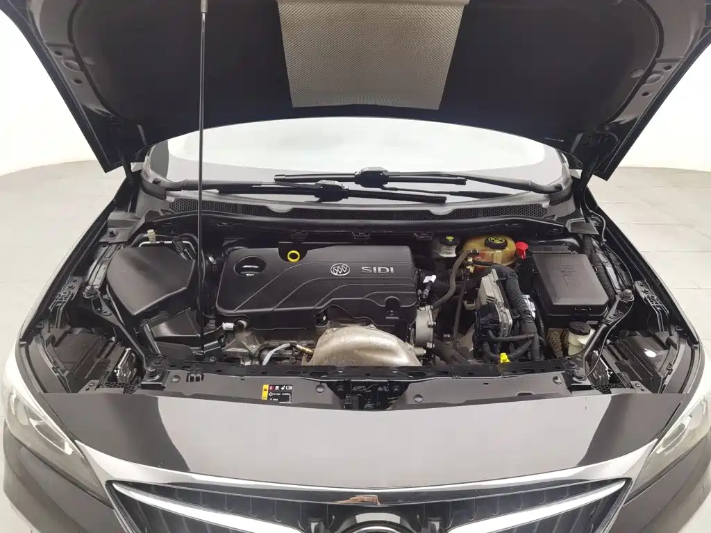 Buick Verano — миниатюра 6
