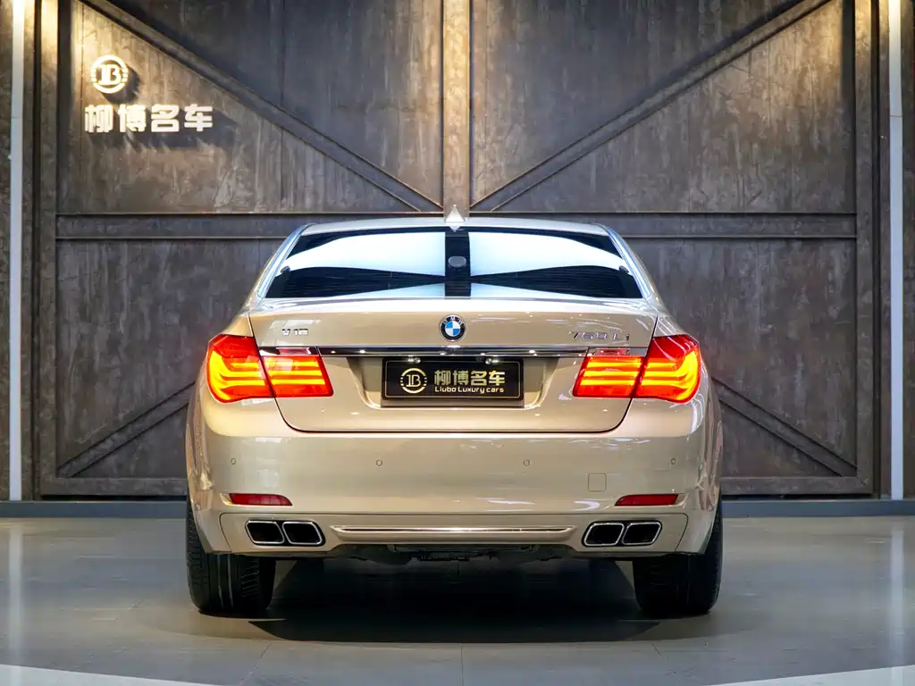 BMW 7 Series 7 2010 760Li