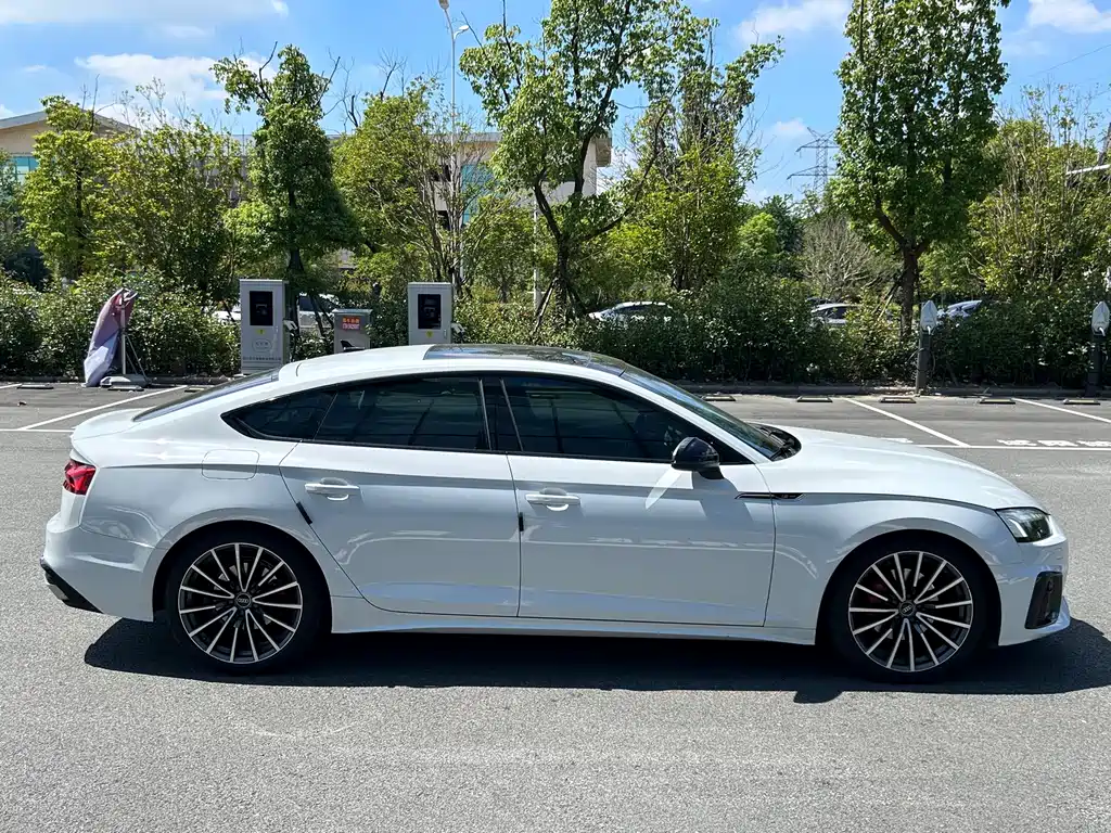 Audi A5 (Import) — миниатюра 4