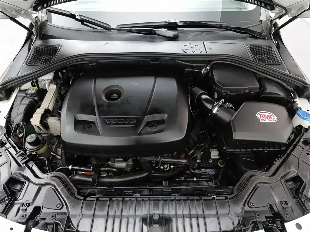 VOLVO S60 PLUG IN HYBRID