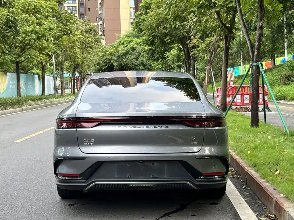 BYD Han — миниатюра 4