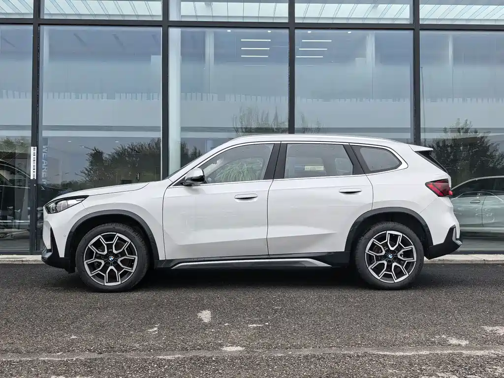BMW X1 — миниатюра 3
