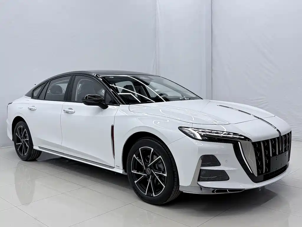Hongqi H6 2025 2.0T