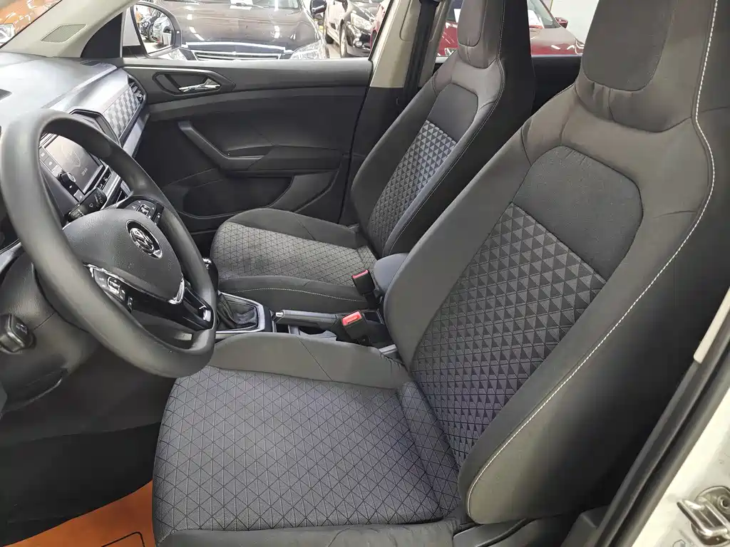 VOLKSWAGEN TU KAI
