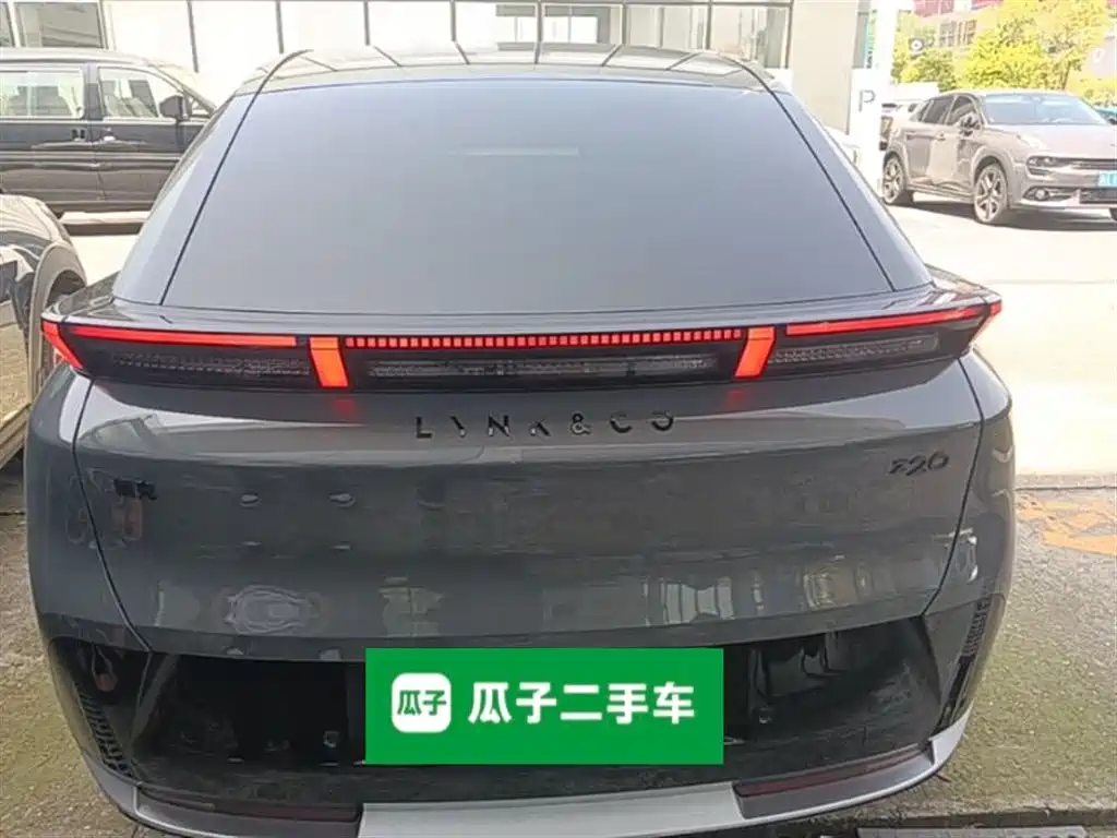 Lynk & Co Z20 2025 530km Max