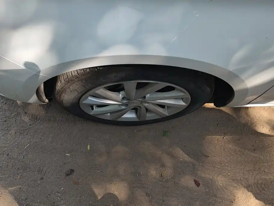 Buick Verano — миниатюра 6