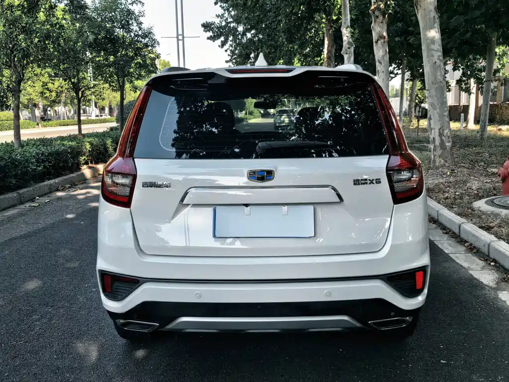 Geely Vision X6 — миниатюра 5