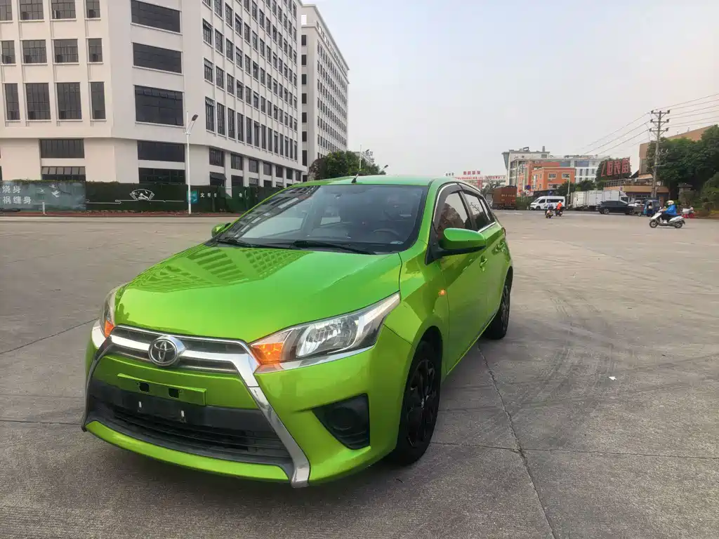 Toyota Yaris L