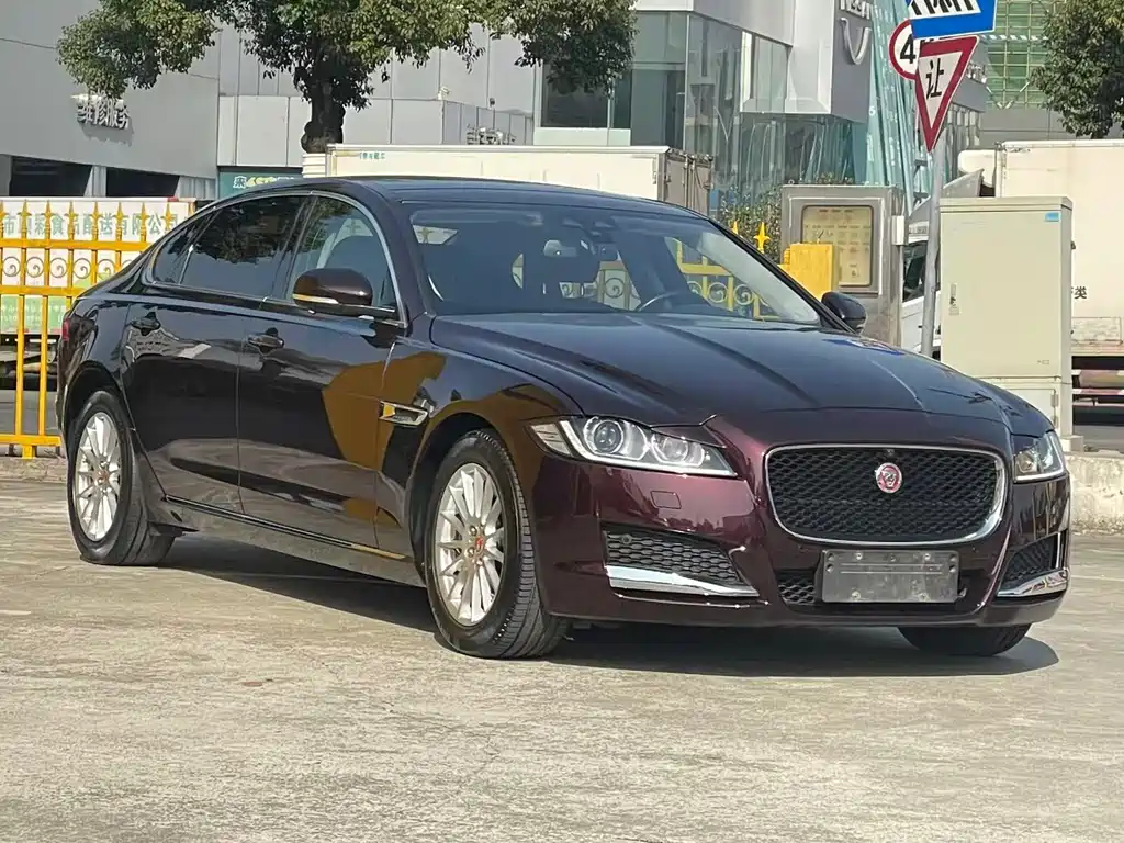 JAGUAR XFL