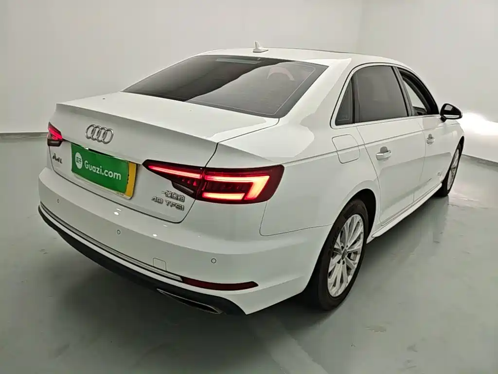 Audi A4L — миниатюра 7