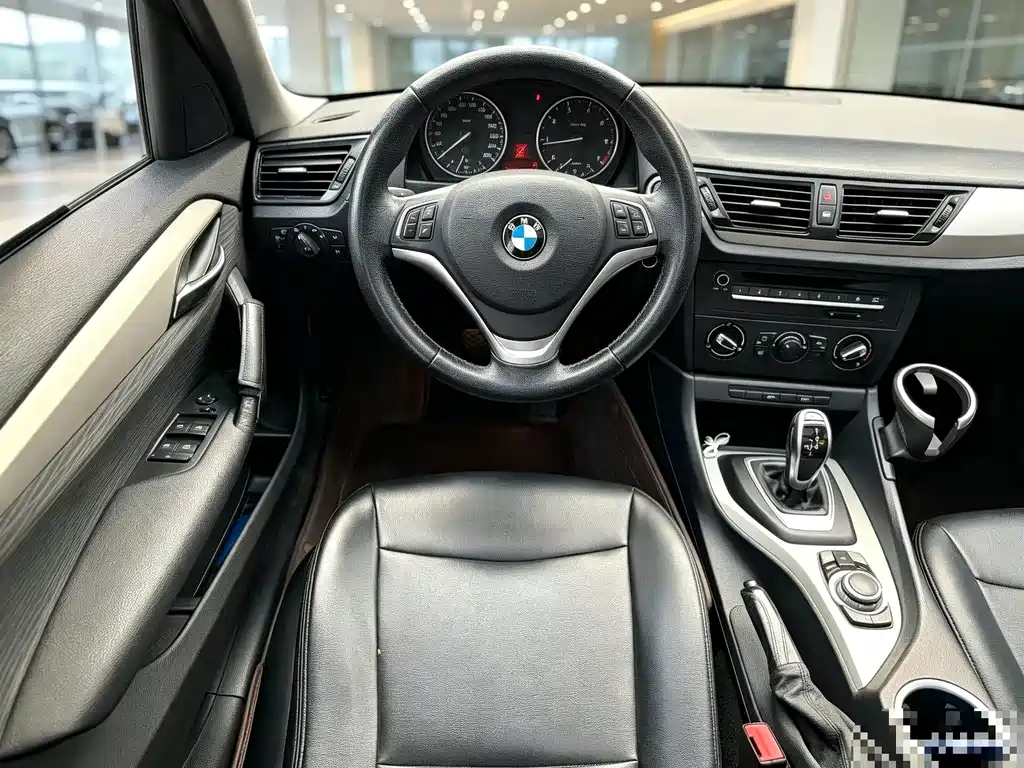 BMW X1 — миниатюра 6