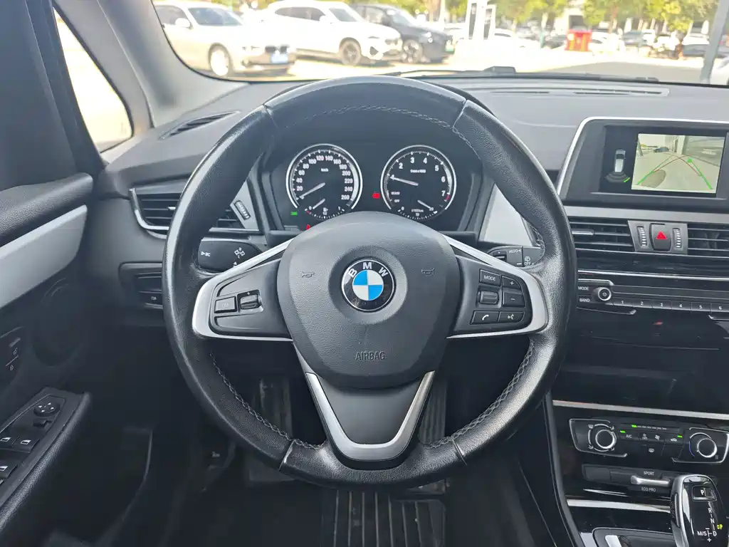 BMW 2 Series Gran Tourer — миниатюра 8