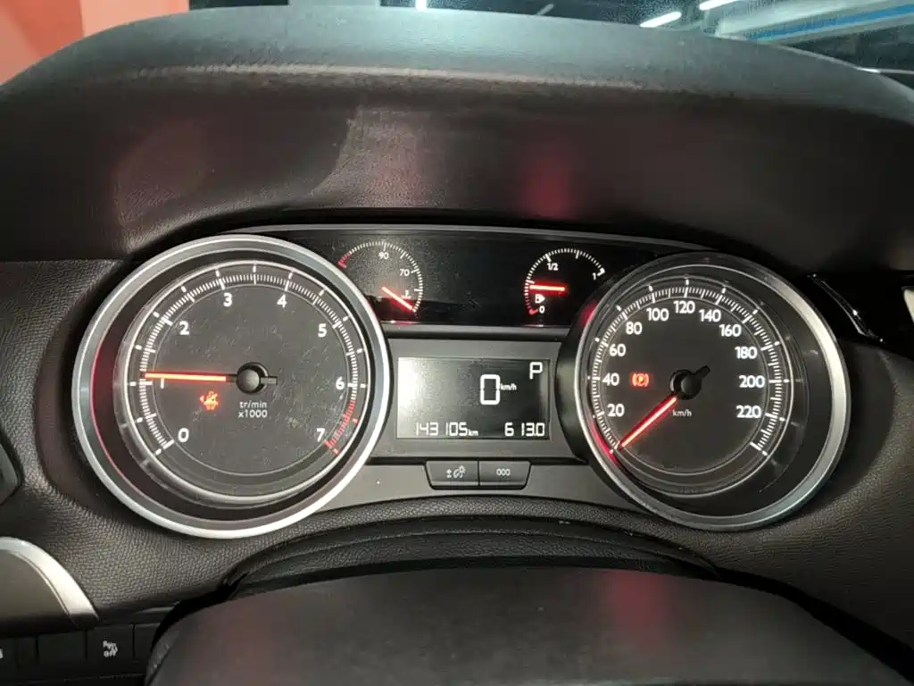 Peugeot 408 — миниатюра 12