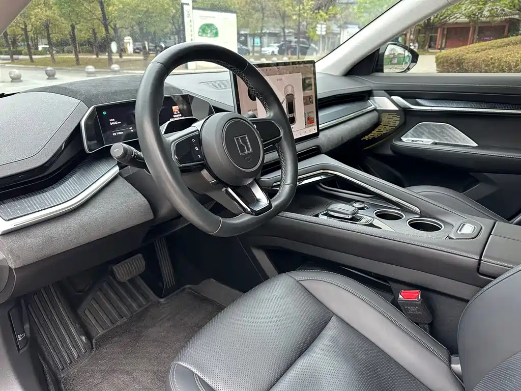 ZEEKR EXTREME KRYPTON 001