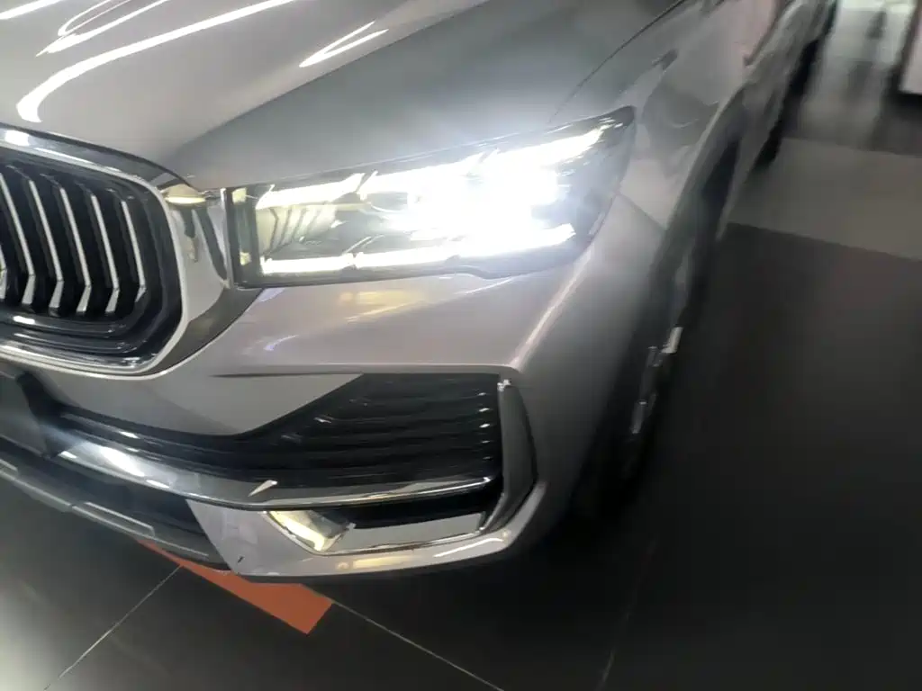 Geely Xingyue L — миниатюра 24